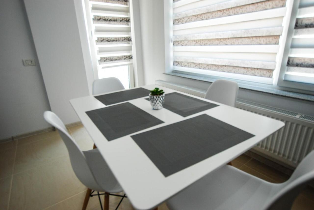 Ambra Apartment Mamaia-Nord Navodari Ngoại thất bức ảnh